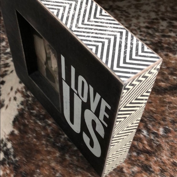 Primitives Inc “I Love Us” 4x6 Picture Frame - Picture 3 of 5